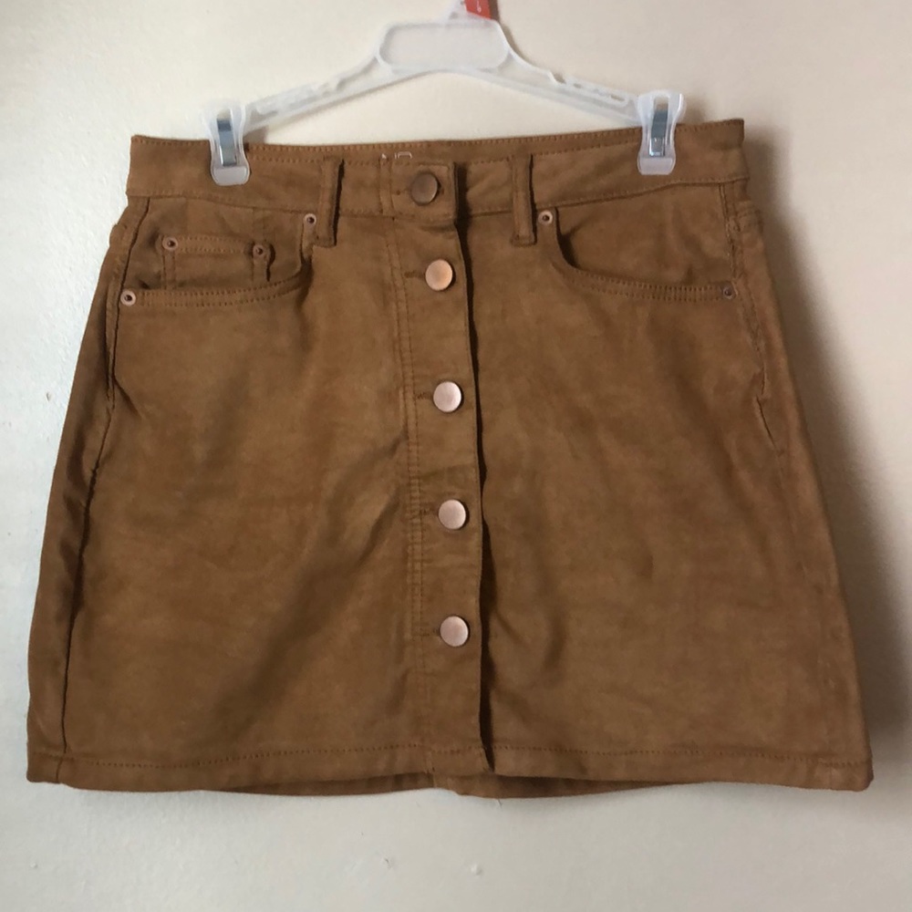 No boundaries, Size 9, Light brown, high waisted skirt.